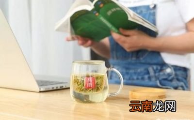 隔夜茶为什么颜色更深