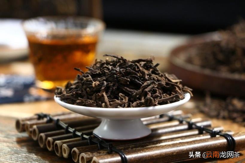 适合秋冬季的茶介绍 秋冬季节喝什么茶比较好