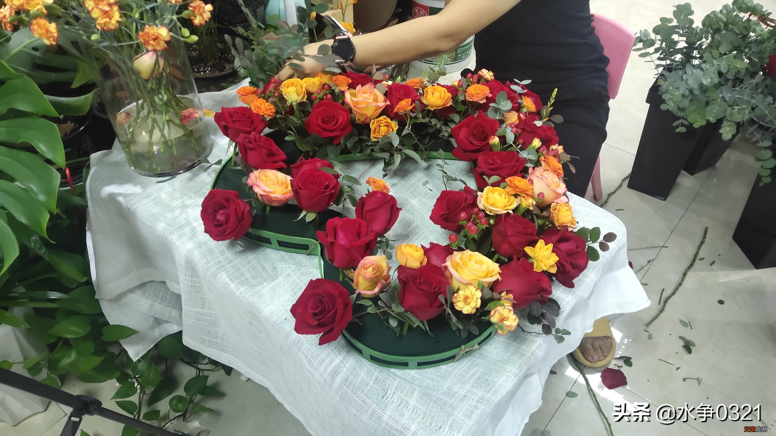 开鲜花店利润如何 鲜花店除了卖花还能卖什么