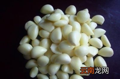 生吃大蒜主要有以下几个方面的作用