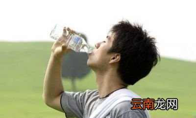 尿液颜色一直很黄可能是什么原因呢