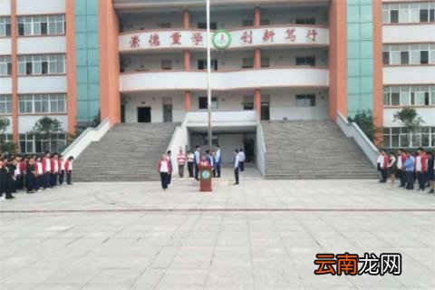 第一是衡水中学 河北十大高中排行榜：河北辛集中学上榜