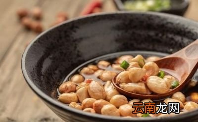 醋泡花生的做法1