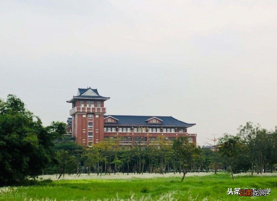 南方医科大学简介 南方医科大学顺德校区占地面积