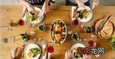 放心 桶装水里的水是什么水可以健康食用吗