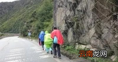 为什么说川藏线上安全套和卫生巾是必备品呢