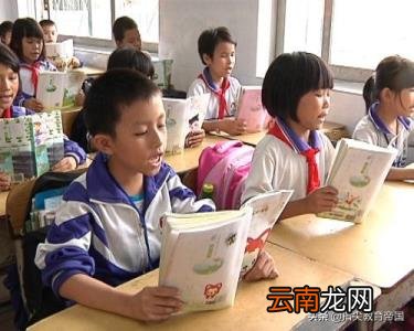 秋色宜人的拼音 秋风宜人读音