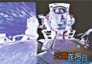 返回控制系统采用了预测制导的方案 神十二航天员返回地球总共分几步