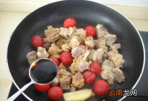牛肉炖柿子怎么做好吃