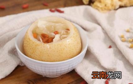 冰糖炖雪梨可以用秋月梨吗 秋月梨可以代替雪梨煮冰糖吗