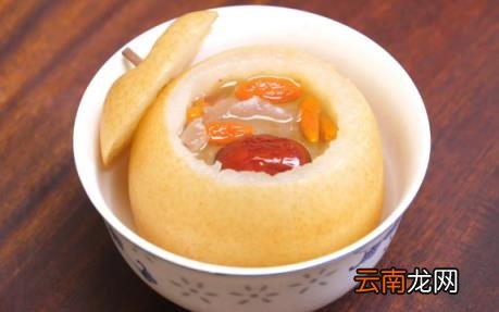 冰糖炖雪梨可以用秋月梨吗 秋月梨可以代替雪梨煮冰糖吗