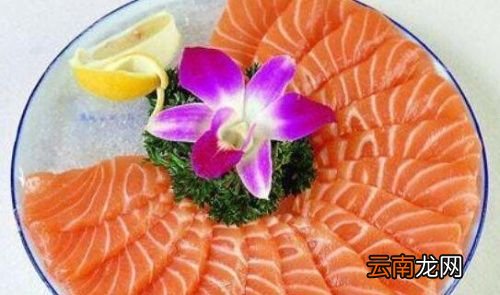 三文鱼和虹鳟鱼的区别