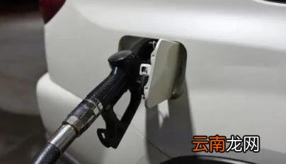 小汽车多少公里换变速箱油 小汽车多少公里换机油最好