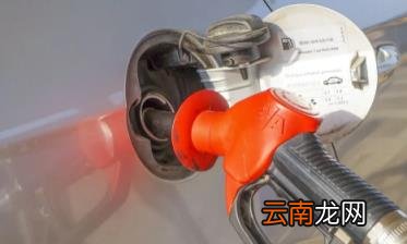 全合成机油5w30好还是5w40好 全合成机油可以一年换一次吗