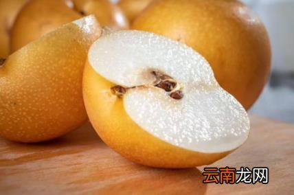 秋月梨和丰水梨哪个甜 秋月梨和丰水梨哪个好吃