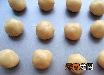 月饼用什么面粉才可以做