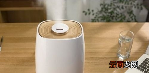 开空调打开加湿器好吗