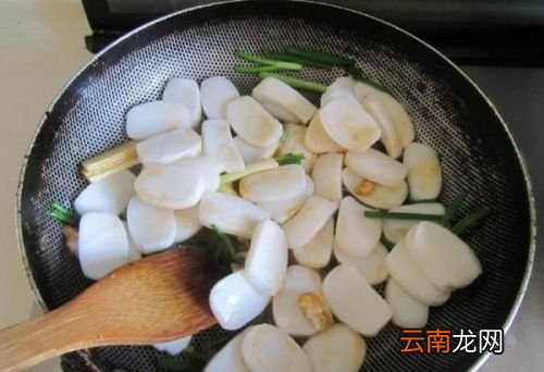 螃蟹和什么搭配最合适