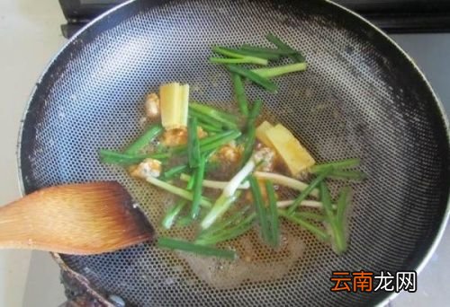 螃蟹和什么搭配最合适