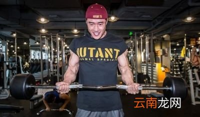 比较胖应该先减脂还是增肌