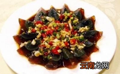 皮蛋拌青椒的禁忌