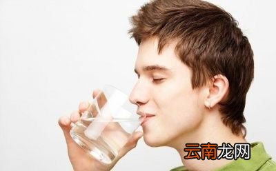 自来水矿泉水纯净水有何区别