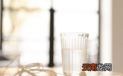 最好的水还是白开水现烧现晾现喝