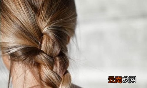 染发头发很干枯毛躁怎么办