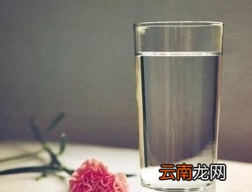 喝水作用和对水的选择和要求