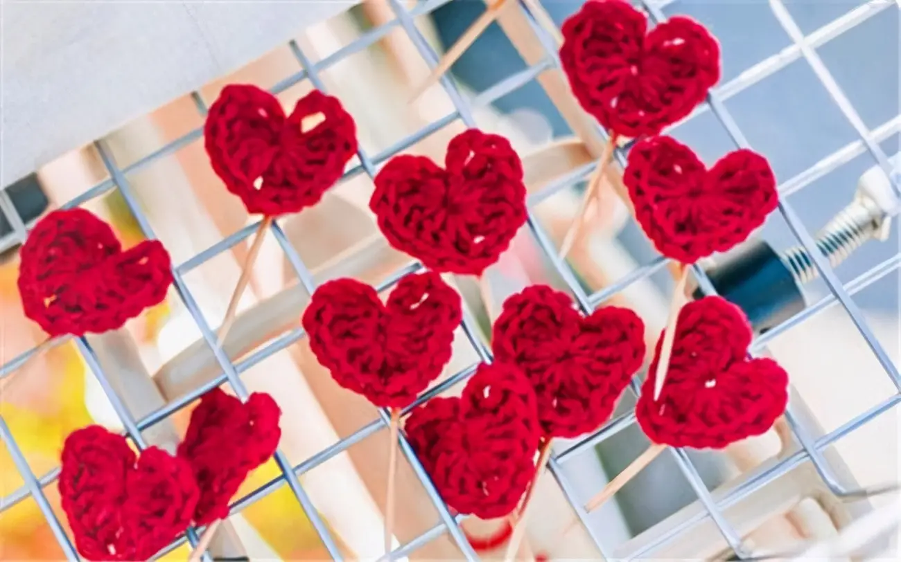 想陪伴你到老的男人 一个男人把隐私全告诉你说明什么