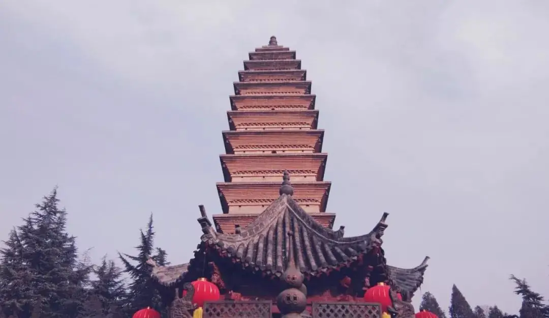 经典爱国诗句100句 爱国名言名句名诗