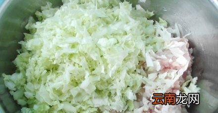 牛肉羊肉可以一起炖吃吗