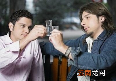 为什么说晚上喝酒好