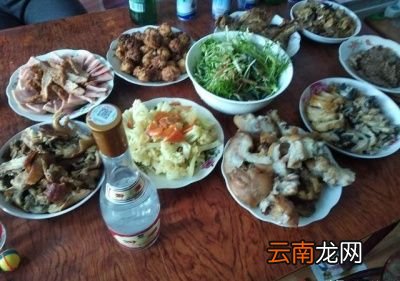 晚上喝白酒好不好