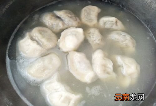 饺子冰箱拿出来要解冻吗