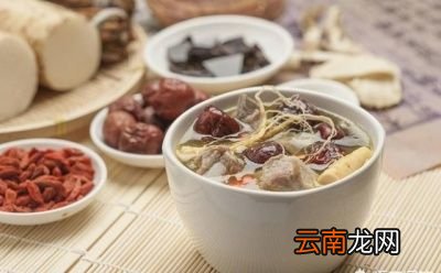 为什么备孕还要吃叶酸