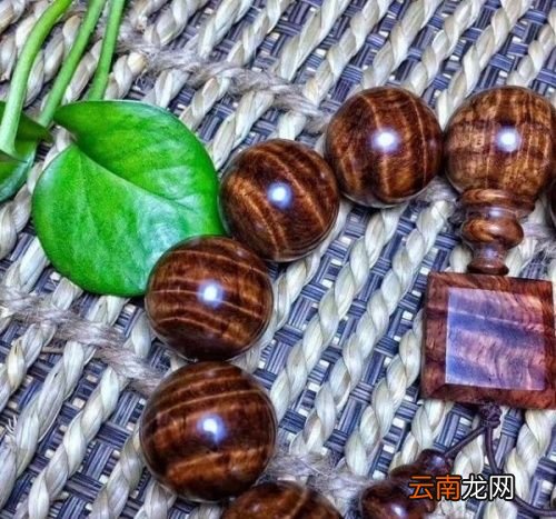黄花梨手串怎么盘玩和保养