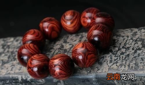 黄花梨手串怎么盘玩和保养