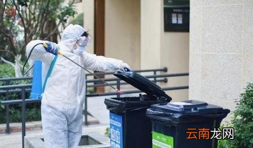中高风险地区就得集中隔离吗