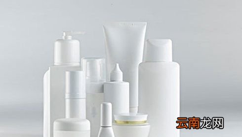 上飞机化妆品必须装进透明袋子吗
