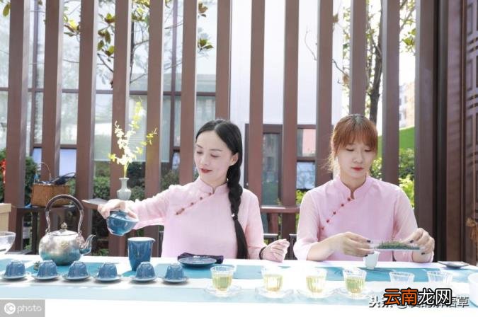十万彩礼半年离婚算骗婚吗 刚结婚不到一年离婚彩礼退不