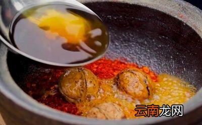 嗜辣的贵州人怎么做辣椒油