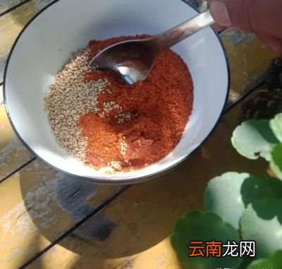 ⑶炸辣椒油为什么放水