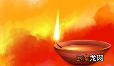 不同阶层的人干什么都不一样