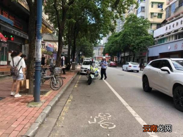 违规停车收费处罚多少钱 2021违章停车怎么处理