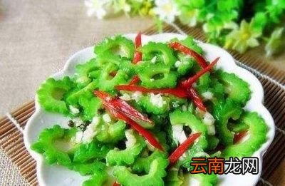 苦瓜怎么炒颜色才鲜嫩呢