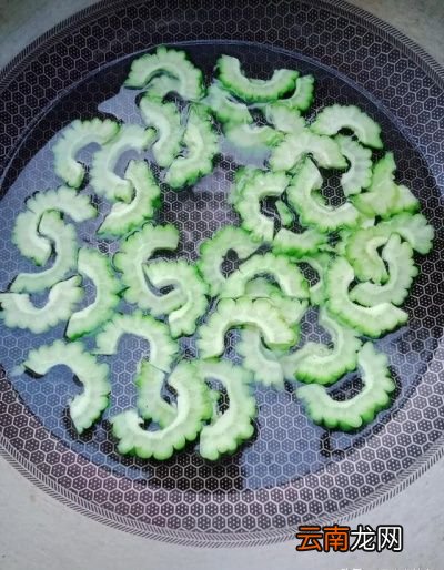 ⑶炒苦瓜时有什么需要注意事项