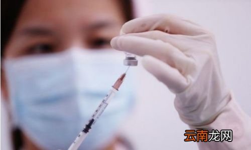 60岁以上打哪种新冠疫苗更安全