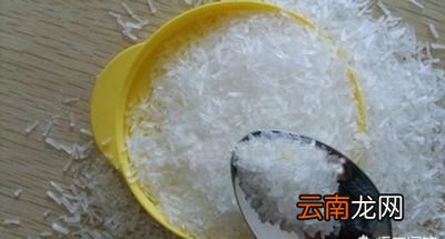 在炒菜的时候味精什么时候放