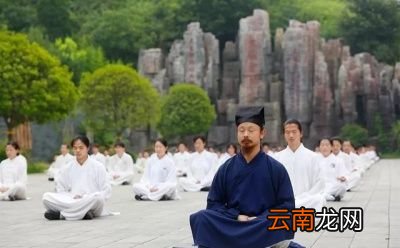 我想问这人参果到底是比喻个什么东西呢